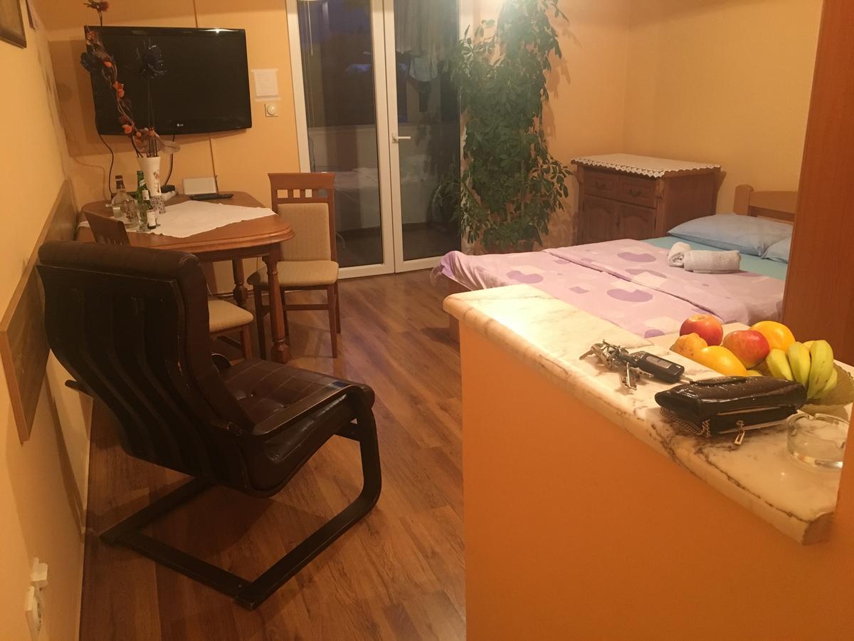Apartamento Ana Tivat Exterior foto